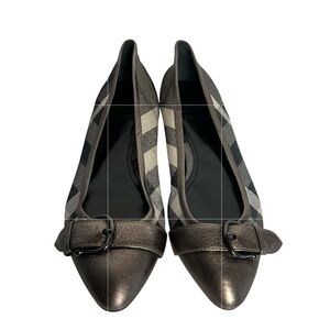 Burberry Check Pattern Metallic Toe Flat Shoes Size 40 Cap Buckle Accent